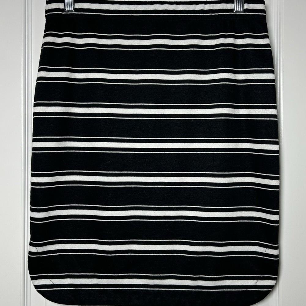 Max Studio Black White Horizontal Stripe Knit Fitted Stretch Bodycon Mini Skirt